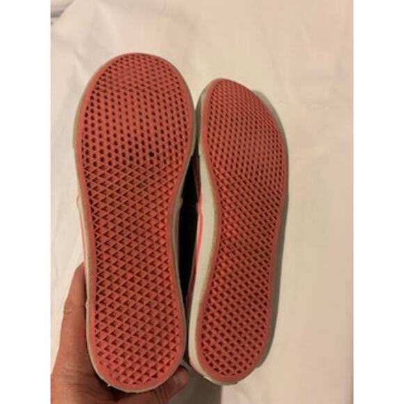 Vans Gray and Pink Sneakers Womens Size 7 Classic - Picture 5 of 8